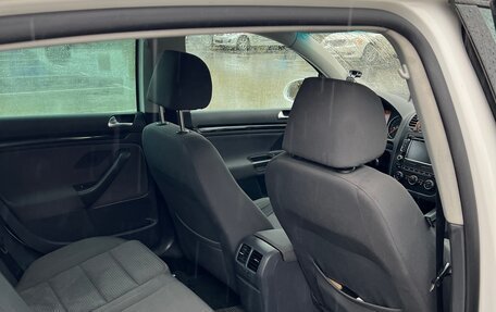 Volkswagen Golf V, 2008 год, 800 000 рублей, 4 фотография