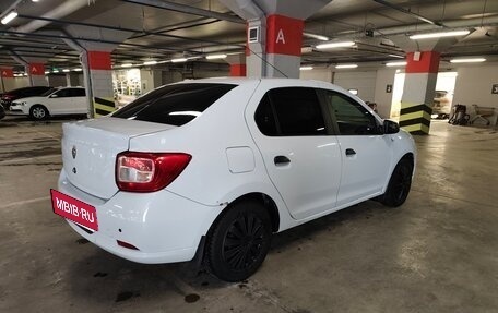 Renault Logan II, 2017 год, 690 000 рублей, 3 фотография