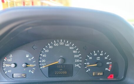 Mercedes-Benz E-Класс, 1999 год, 520 000 рублей, 10 фотография