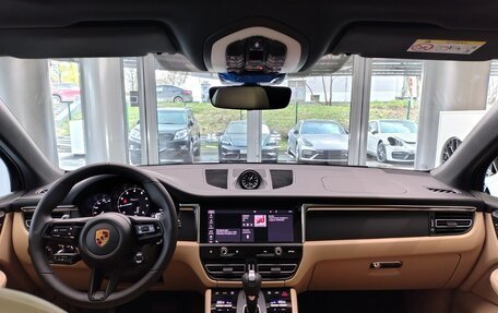 Porsche Macan I рестайлинг, 2025 год, 14 440 000 рублей, 30 фотография