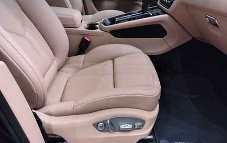 Porsche Macan I рестайлинг, 2025 год, 14 440 000 рублей, 34 фотография