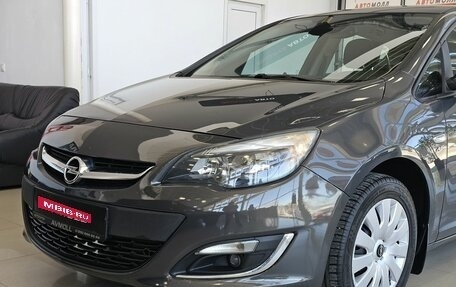 Opel Astra J, 2013 год, 979 000 рублей, 3 фотография