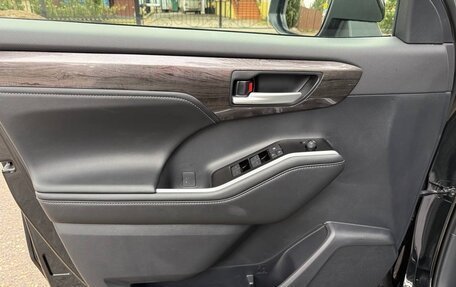 Toyota Highlander, 2026 год, 5 190 000 рублей, 13 фотография