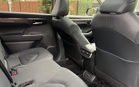 Toyota Highlander, 2026 год, 5 190 000 рублей, 26 фотография