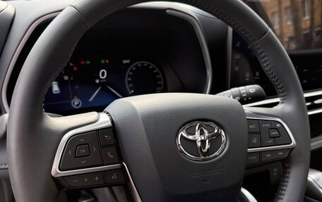 Toyota Highlander, 2026 год, 5 190 000 рублей, 17 фотография