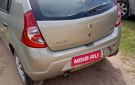 Renault Sandero I, 2013 год, 750 000 рублей, 4 фотография