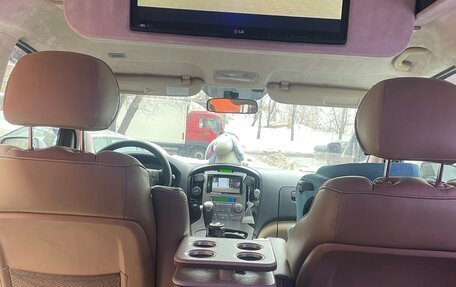 Hyundai Grand Starex Grand Starex I рестайлинг 2, 2013 год, 2 245 000 рублей, 9 фотография