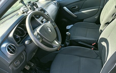 Renault Sandero II рестайлинг, 2018 год, 980 000 рублей, 3 фотография