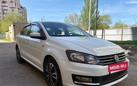 Volkswagen Polo VI (EU Market), 2019 год, 675 000 рублей, 2 фотография