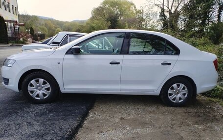 Skoda Rapid I, 2014 год, 600 000 рублей, 3 фотография