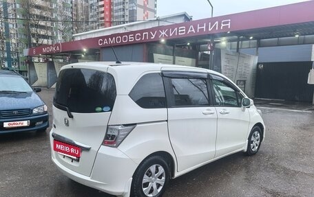 Honda Freed I, 2012 год, 1 000 000 рублей, 5 фотография