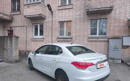 Citroen C4 II рестайлинг, 2015 год, 650 000 рублей, 3 фотография