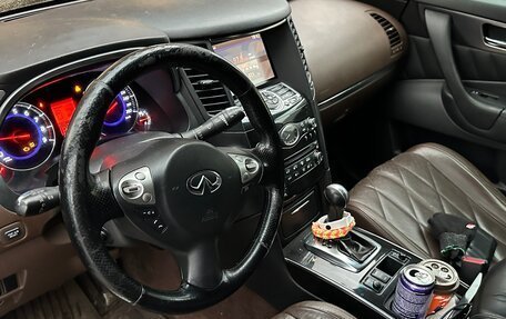 Infiniti FX II, 2008 год, 1 100 000 рублей, 12 фотография