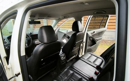 Volkswagen Tiguan I, 2010 год, 1 080 000 рублей, 11 фотография