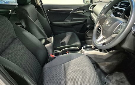 Honda Fit III, 2019 год, 1 239 000 рублей, 13 фотография