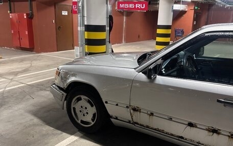 Mercedes-Benz W124, 1989 год, 250 000 рублей, 1 фотография