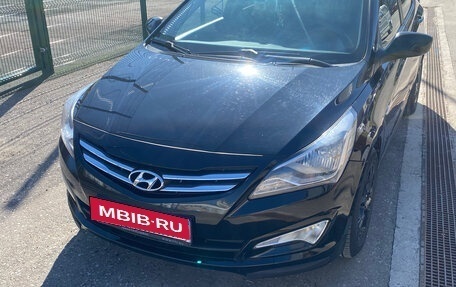 Hyundai Solaris II рестайлинг, 2014 год, 1 050 000 рублей, 1 фотография