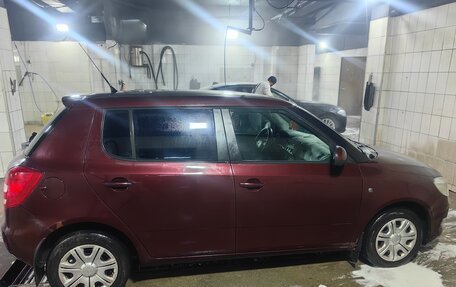 Skoda Fabia II, 2010 год, 450 000 рублей, 4 фотография