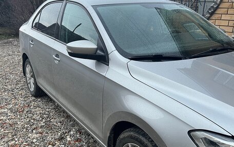 Volkswagen Polo VI (EU Market), 2021 год, 1 750 000 рублей, 2 фотография