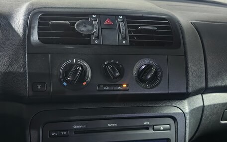 Skoda Fabia II, 2010 год, 450 000 рублей, 9 фотография