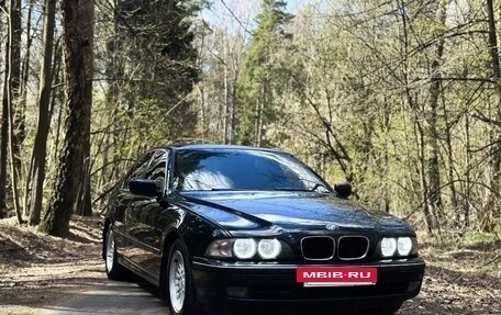 BMW 5 серия, 1997 год, 900 000 рублей, 3 фотография