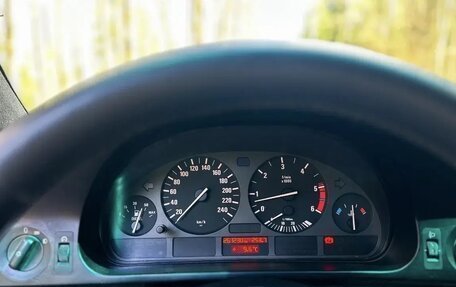 BMW 5 серия, 1997 год, 900 000 рублей, 15 фотография