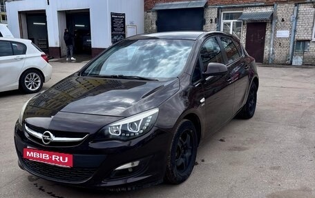 Opel Astra J, 2014 год, 850 000 рублей, 3 фотография