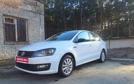 Volkswagen Polo VI (EU Market), 2017 год, 1 200 000 рублей, 2 фотография