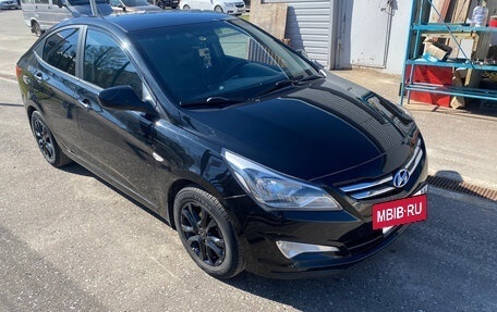 Hyundai Solaris II рестайлинг, 2014 год, 1 050 000 рублей, 4 фотография