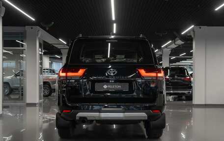 Toyota Land Cruiser, 2025 год, 15 300 000 рублей, 6 фотография