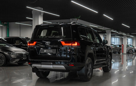 Toyota Land Cruiser, 2025 год, 15 300 000 рублей, 5 фотография