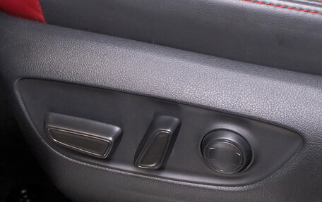 Toyota Land Cruiser, 2025 год, 15 300 000 рублей, 20 фотография