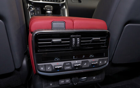 Toyota Land Cruiser, 2025 год, 15 300 000 рублей, 16 фотография