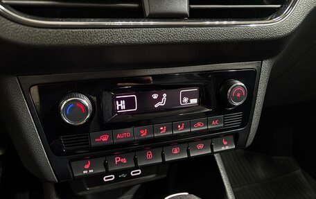 Volkswagen Polo VI (EU Market), 2021 год, 1 550 000 рублей, 19 фотография