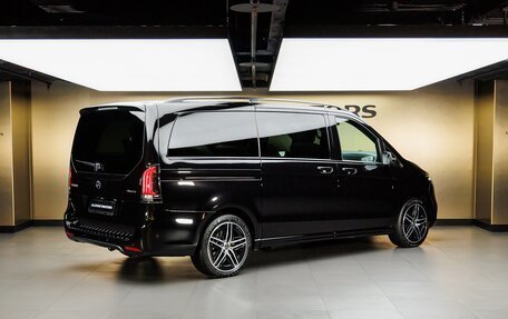 Mercedes-Benz V-Класс, 2025 год, 14 580 000 рублей, 3 фотография