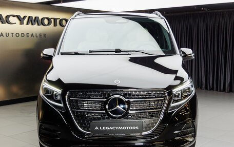 Mercedes-Benz V-Класс, 2025 год, 14 580 000 рублей, 2 фотография