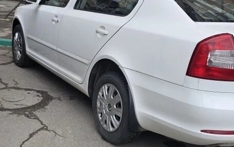 Skoda Octavia, 2011 год, 950 000 рублей, 3 фотография