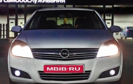 Opel Astra H, 2008 год, 550 000 рублей, 1 фотография