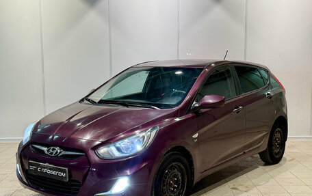 Hyundai Solaris II рестайлинг, 2012 год, 935 000 рублей, 1 фотография