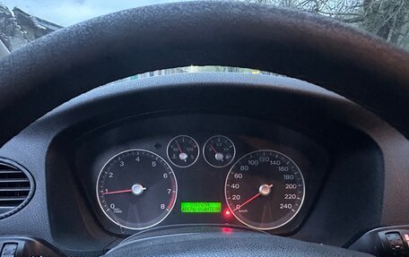 Ford Focus II рестайлинг, 2006 год, 360 000 рублей, 15 фотография