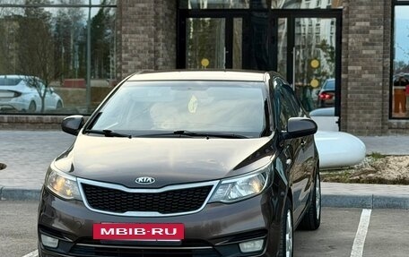 KIA Rio III рестайлинг, 2016 год, 835 000 рублей, 3 фотография