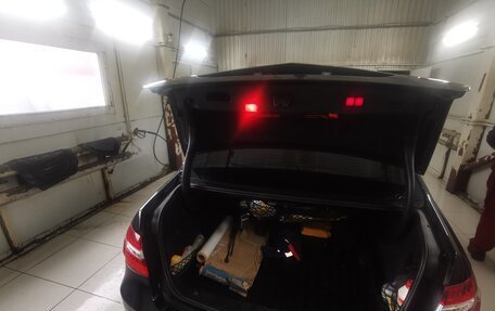 Mercedes-Benz E-Класс, 2009 год, 1 100 000 рублей, 16 фотография