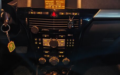 Opel Astra H, 2008 год, 550 000 рублей, 13 фотография