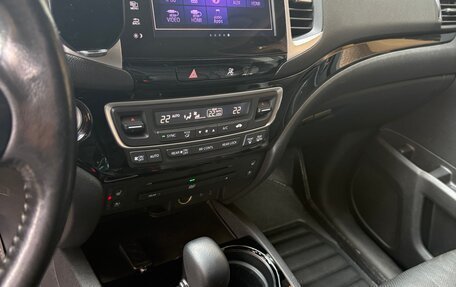 Honda Pilot III рестайлинг, 2019 год, 3 900 000 рублей, 7 фотография