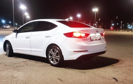 Hyundai Elantra VI рестайлинг, 2017 год, 1 420 000 рублей, 2 фотография