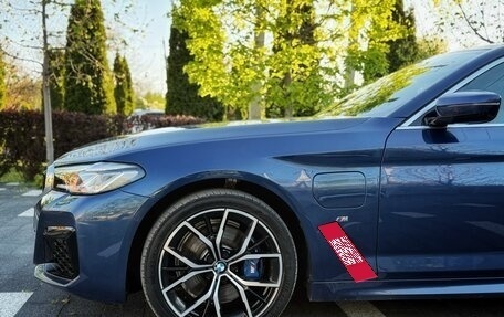 BMW 5 серия, 2021 год, 5 960 000 рублей, 8 фотография