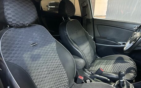 Hyundai Solaris II рестайлинг, 2012 год, 749 900 рублей, 12 фотография