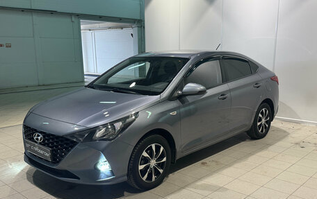 Hyundai Solaris II рестайлинг, 2020 год, 1 645 000 рублей, 2 фотография