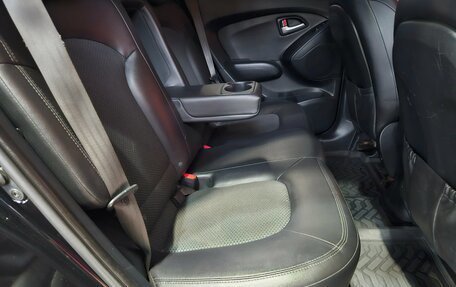 Hyundai ix35 I рестайлинг, 2012 год, 999 000 рублей, 13 фотография