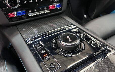 Rolls-Royce Ghost Series II рестайлинг, 2021 год, 39 000 000 рублей, 15 фотография